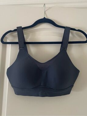 Under Armour Infinity High Sports Bra 34C